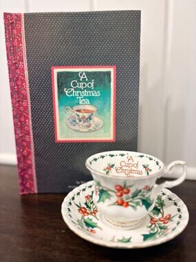 A Cup of Christmas Tea Gift Set T. Hegg Book Tea Cup Saucer Nostalgic Tea Lover